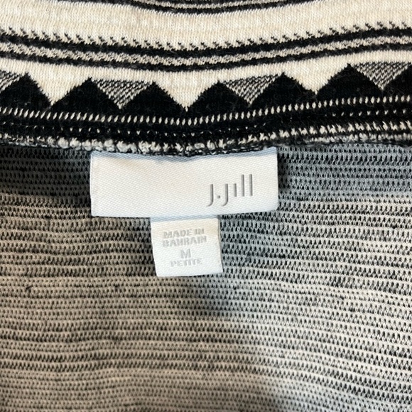 J. Jill Black and White Geometric Design Mini Skirt Elastic Waist Size M - Picture 4 of 7